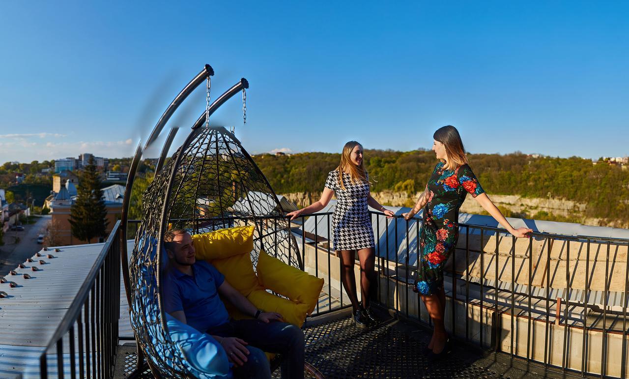 Panorama Apart-Hotel Kamianets-Podilskyi Exterior foto